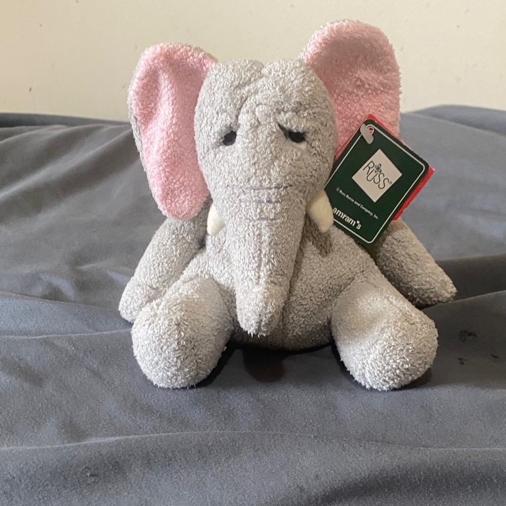 NWT Vintage Russ Berrie Luv Pets Zanzibar Elephant Plush